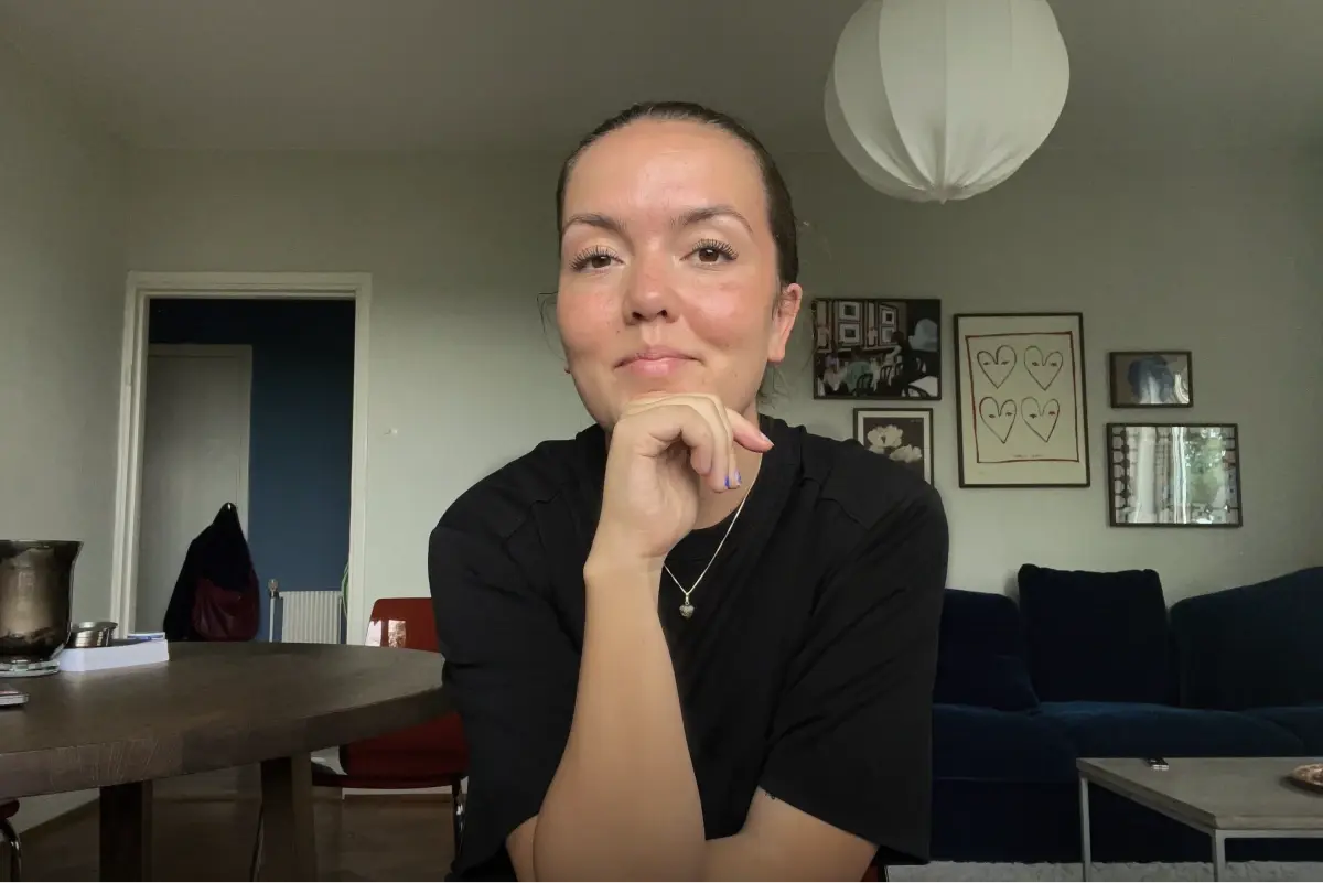 Hanna Gumabon, praktikant på Mardi Gras